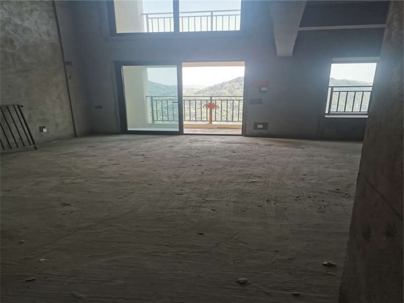 梅溪正榮府（正榮梅溪山湖苑）法拍房8、9棟2103房（雙學區(qū)）