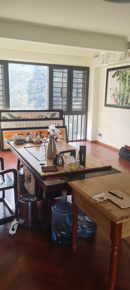 梅溪湖騎龍花園（騎龍?jiān)罚┓ㄅ姆縀1、E2棟4層401號(hào)