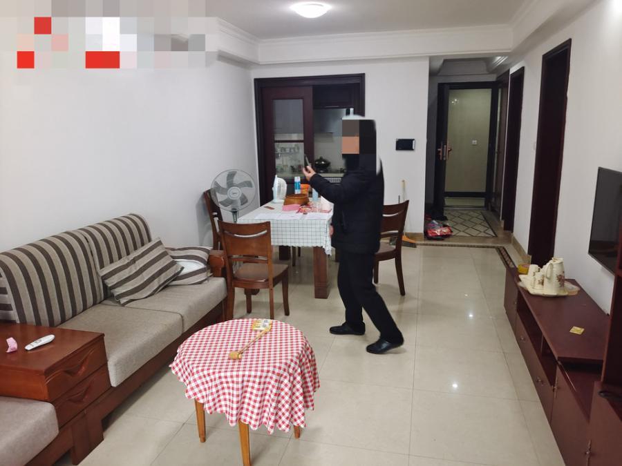 中海國際社區(qū)一期（中海江御名園）法拍房一期金楠街3、4棟2203號(hào)