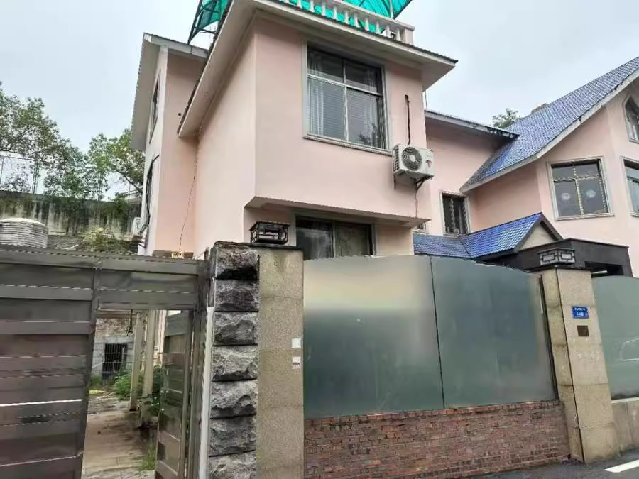 （8折 獨(dú)棟別墅）洪山翠園二區(qū)法拍房14號棟全部