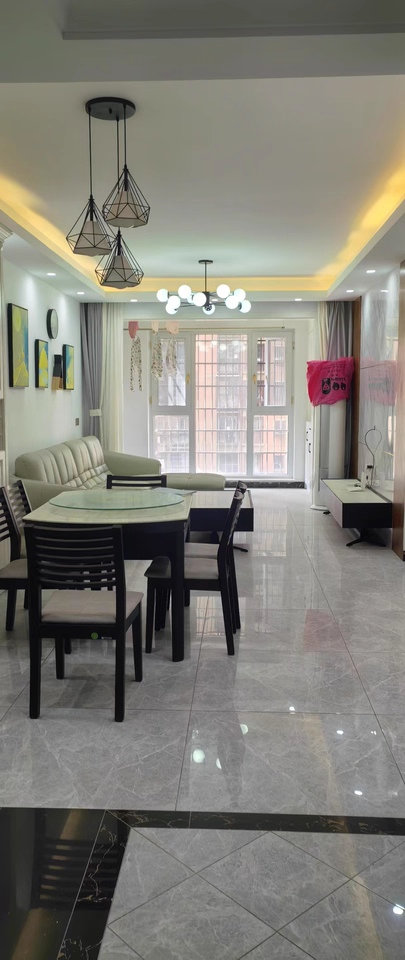 （復(fù)式4房）新城國(guó)際花都四期北區(qū)法拍房B4棟1205室