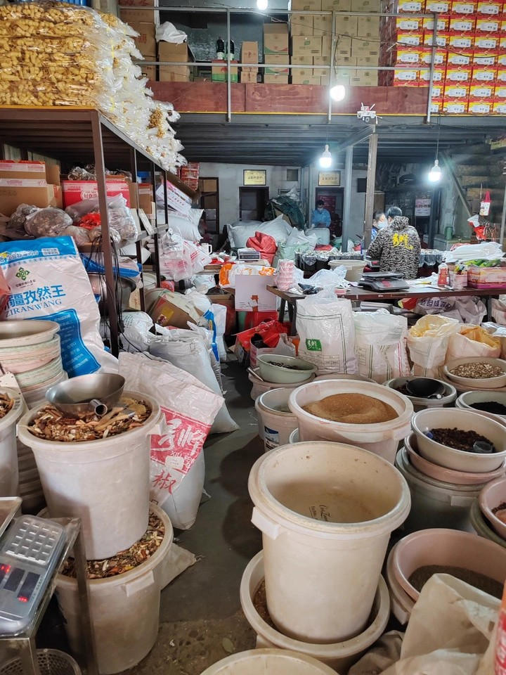 （年租金8萬）紅星大市場內法拍房B1棟102號房屋